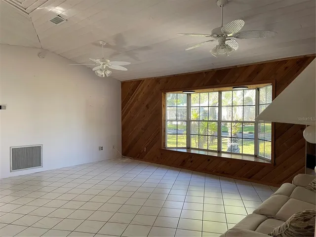 $392,000 | 20971 Negril Court, Lutz, FL 33558