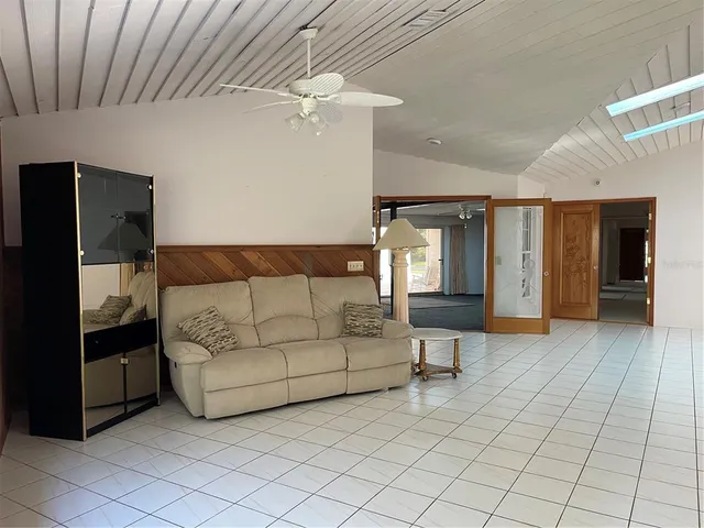 $392,000 | 20971 Negril Court, Lutz, FL 33558