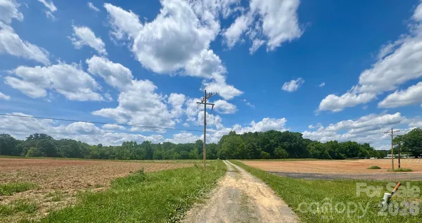 a view of an outdoor space and yard
