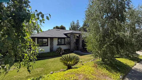 $1,249,900 | 403 Midway Place, Martinez, CA 94553