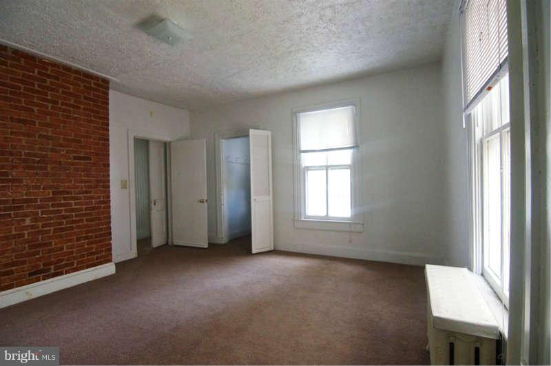 4021 Roland Avenue Baltimore, MD 21211 - Photo 9 of 28 Bedroom
