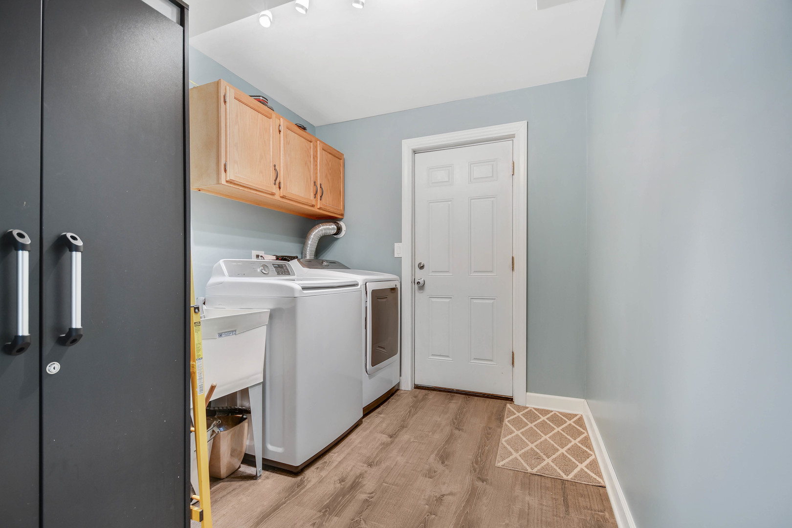 613 Gavin Avenue Romeoville, IL 60446 - Photo 22 of 31 Gallery Image 22