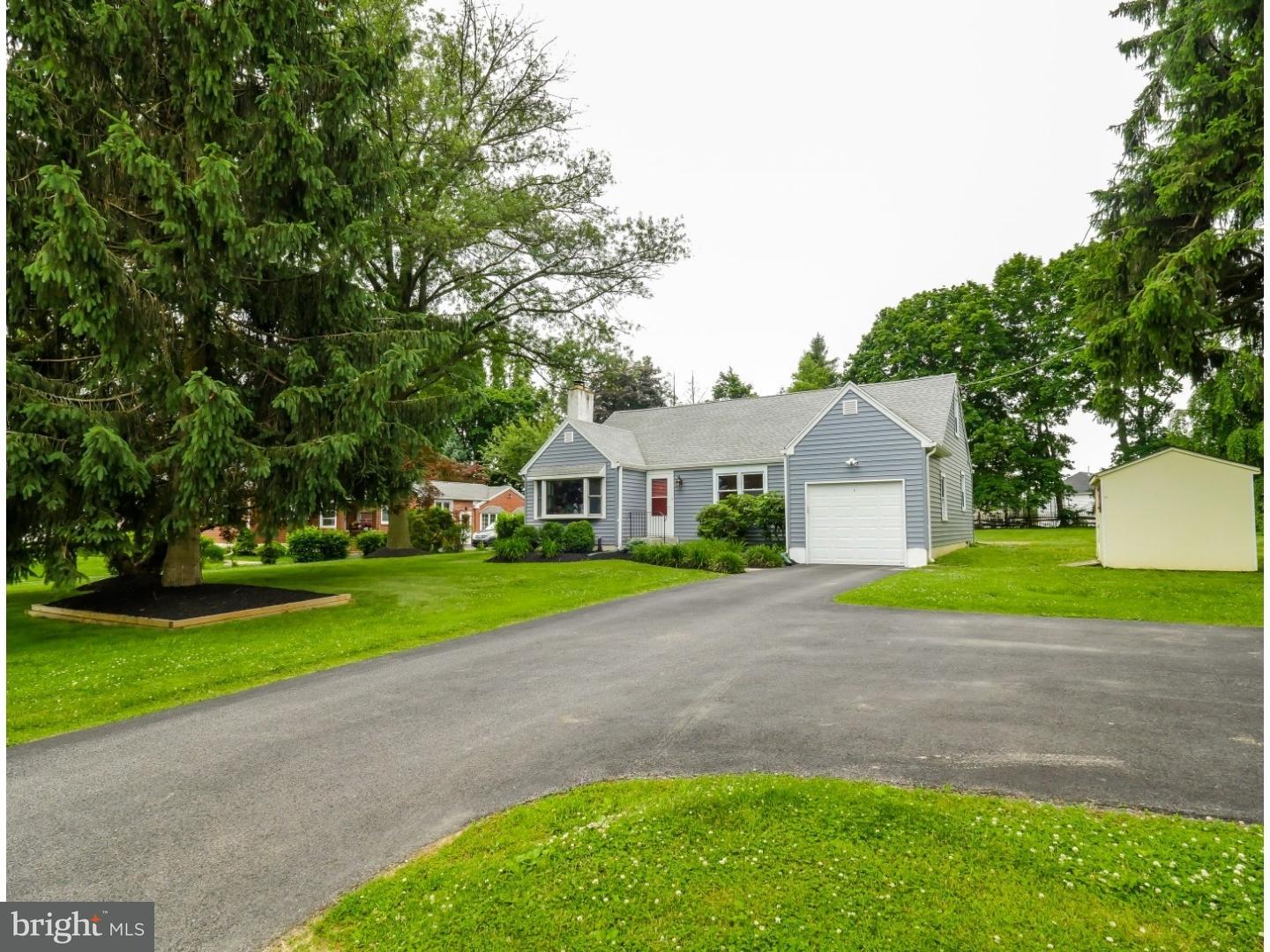 1568 Heather Road Huntingdon Valley, PA 19006 - Photo 2 of 22 Exterior Front