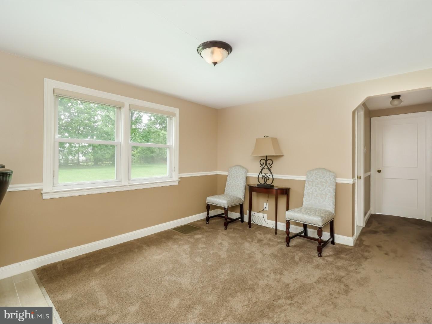 1568 Heather Road Huntingdon Valley, PA 19006 - Photo 7 of 22 Dining Room