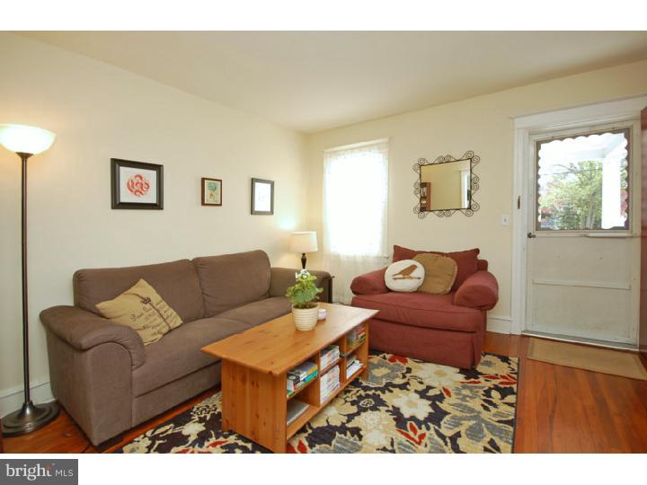 156 St Pauls Road Ardmore, PA 19003 - Photo 4 of 17 Living Room