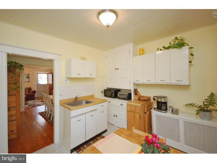 156 St Pauls Road Ardmore, PA 19003 - Photo 8 of 17 Kitchen