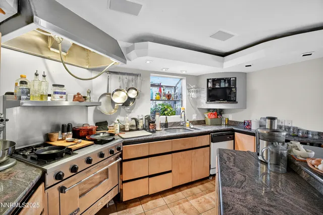 $18,250,000 | 20 Calaneva Drive, Crystal Bay, NV 89402