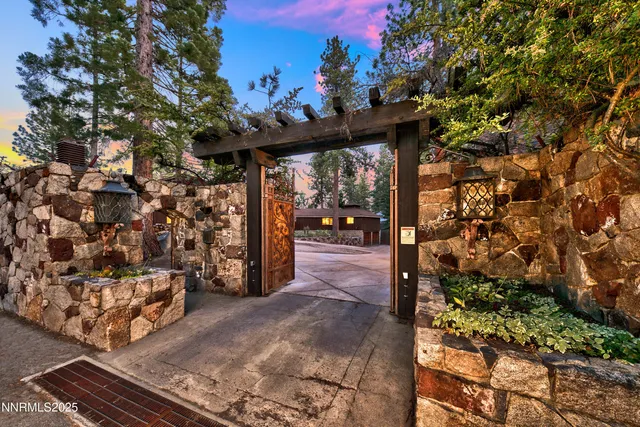 $18,250,000 | 20 Calaneva Drive, Crystal Bay, NV 89402