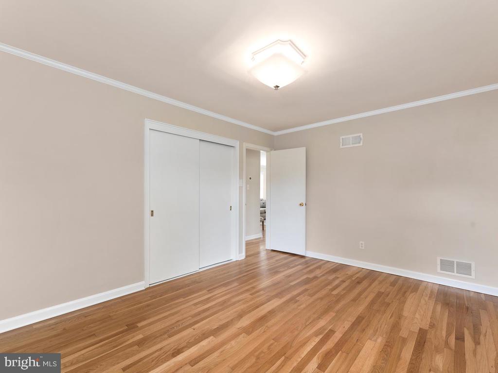 10723 St Margarets Way Silver Spring, MD 20902 - Photo 26 of 49 Gallery Image 26