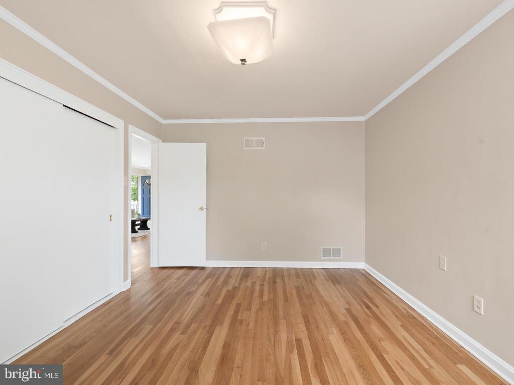 10723 St Margarets Way Silver Spring, MD 20902 - Photo 27 of 49 Gallery Image 27