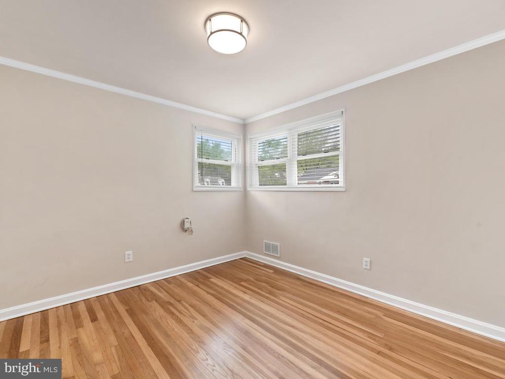 10723 St Margarets Way Silver Spring, MD 20902 - Photo 31 of 49 Gallery Image 31