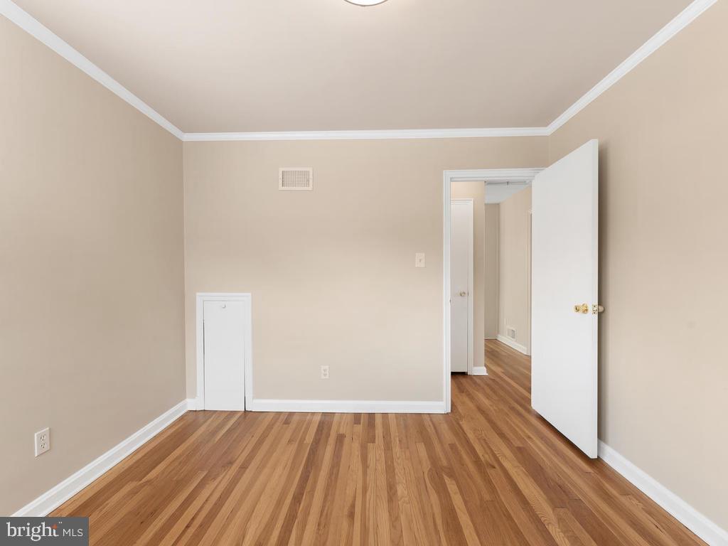 10723 St Margarets Way Silver Spring, MD 20902 - Photo 36 of 49 Gallery Image 36