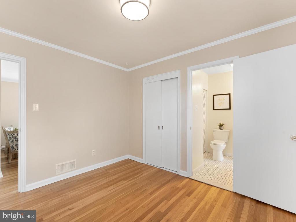 10723 St Margarets Way Silver Spring, MD 20902 - Photo 40 of 49 Gallery Image 40