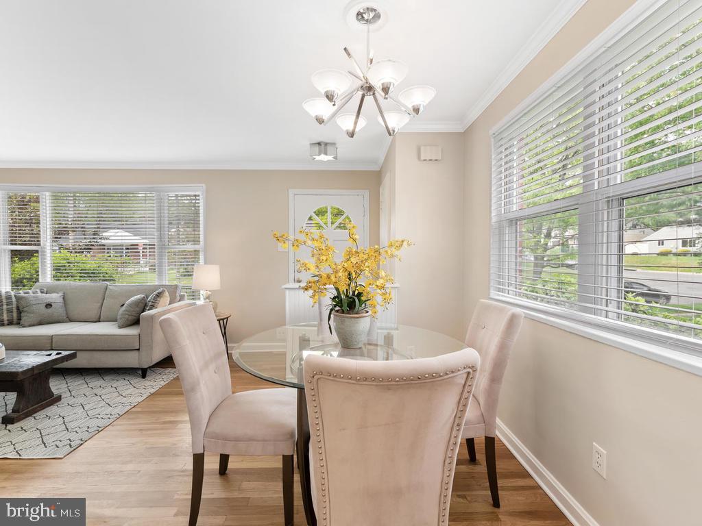 10723 St Margarets Way Silver Spring, MD 20902 - Photo 9 of 49 Gallery Image 9