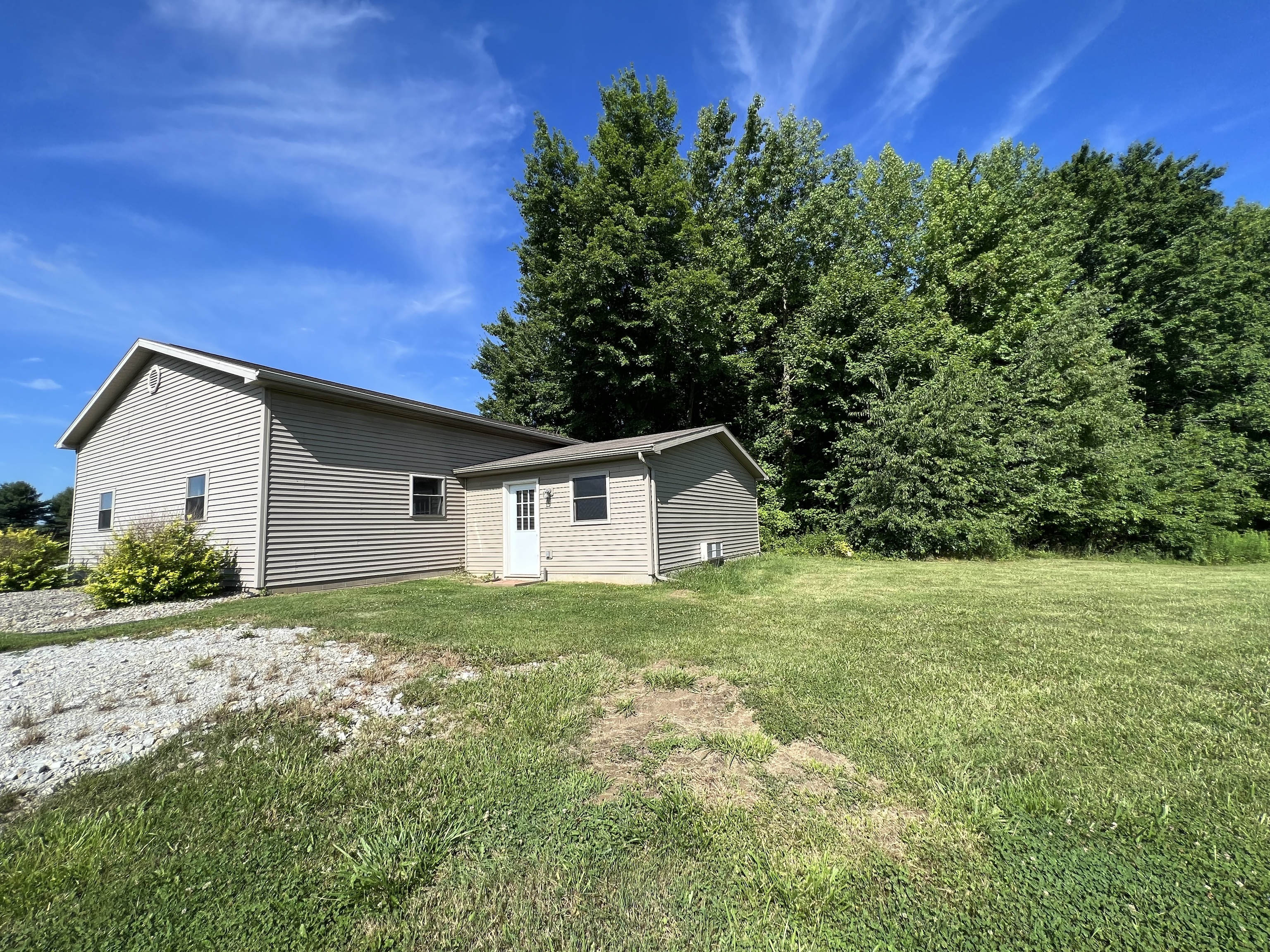 6860 East Hoff Road Batesville, IN 47006 - Photo 32 of 34 Gallery Image 32