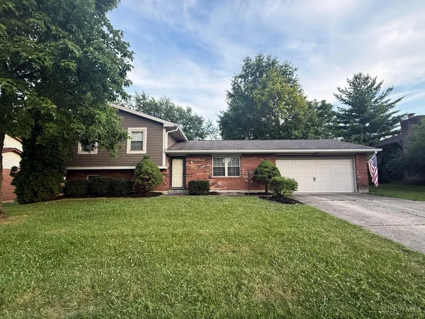 $315,000 | 1831 Augusta Boulevard, Fairfield, OH 45014
