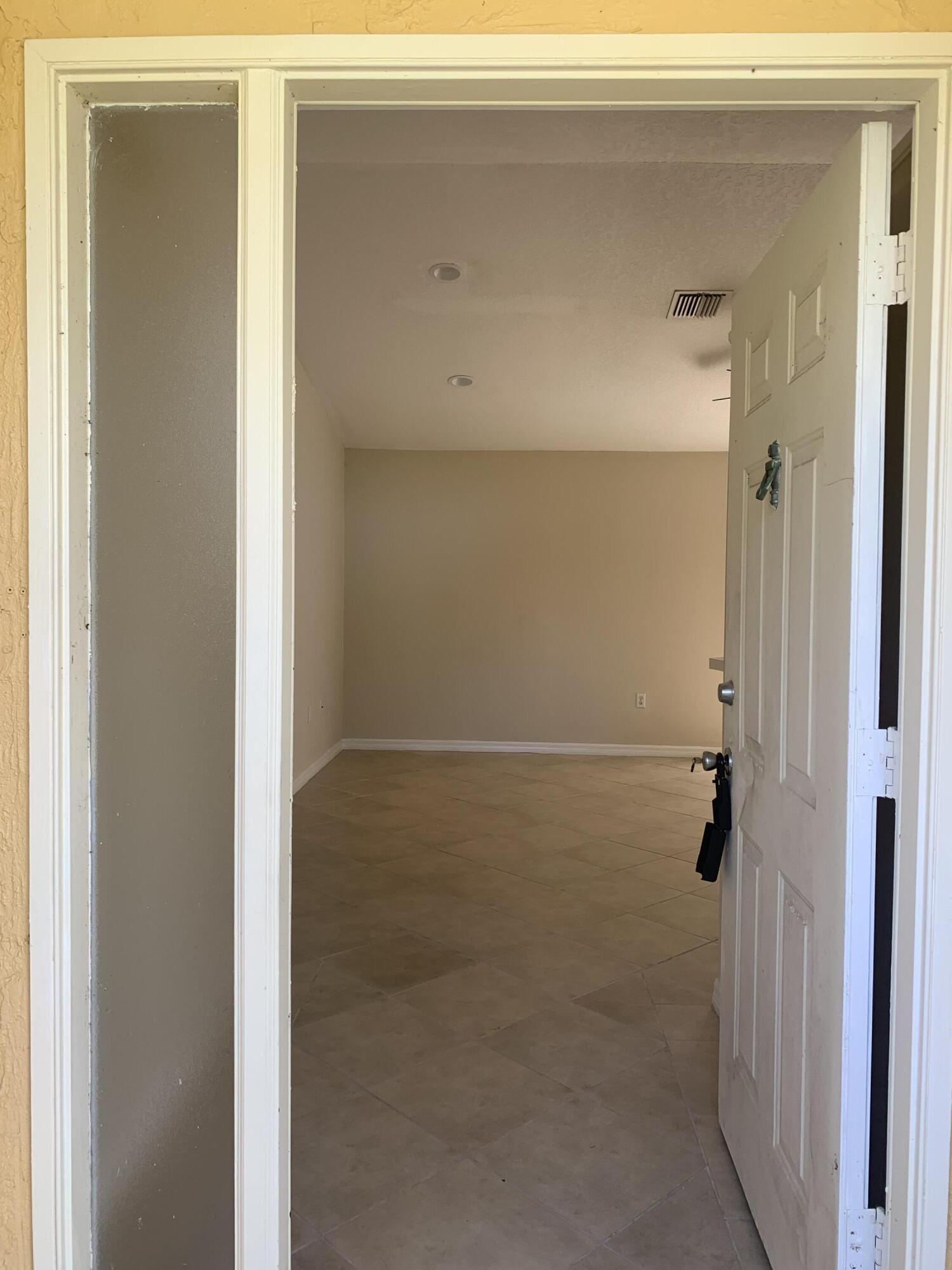 3409 12th Street Southwest Vero Beach, FL 32968 - Photo 10 of 26 a view of a small space