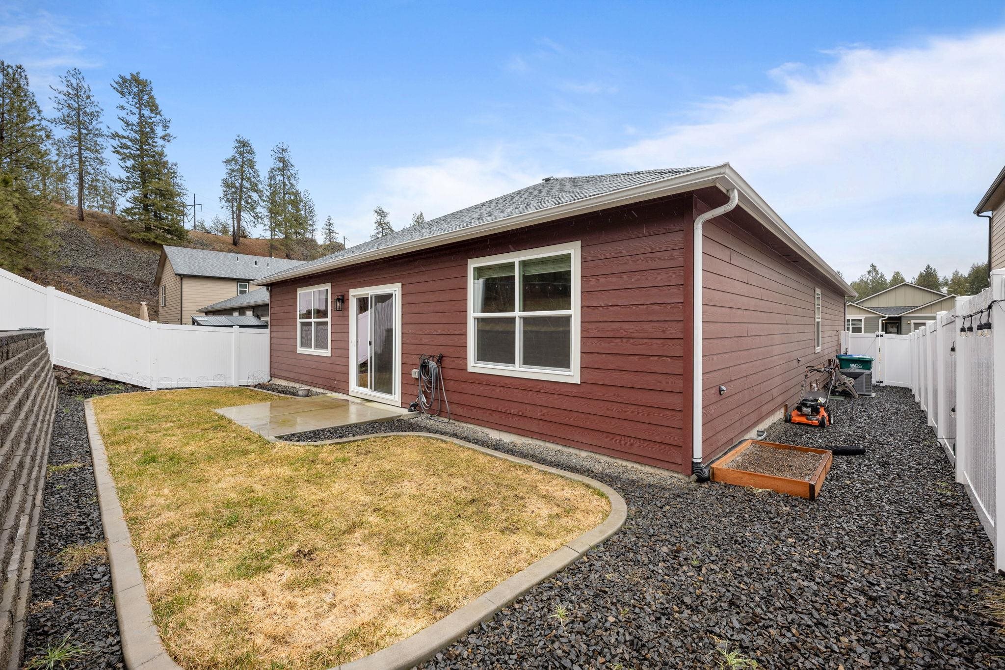 1213 East Paske Road Colbert, WA 99005 - Photo 31 of 43