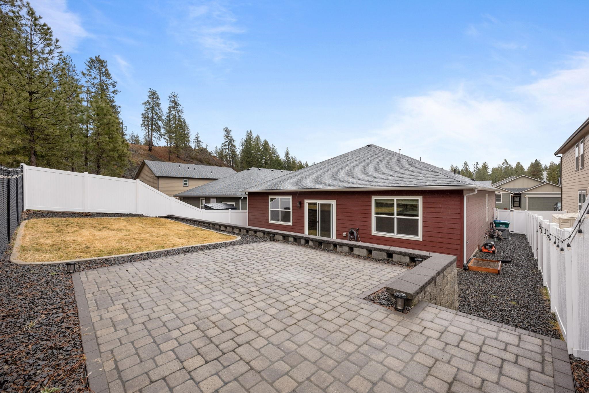 1213 East Paske Road Colbert, WA 99005 - Photo 32 of 43