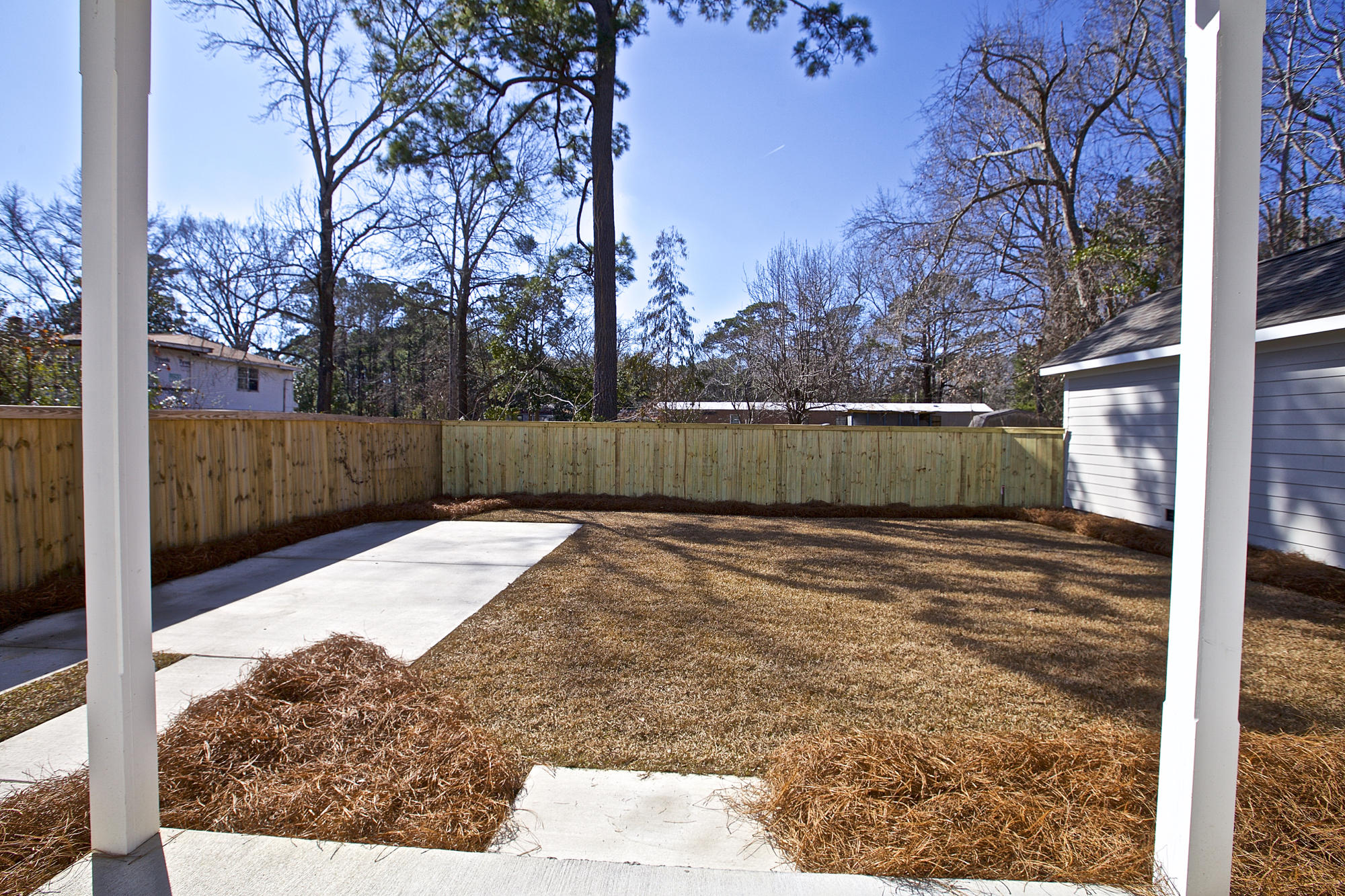 1876 Fleming Woods Road Charleston, SC 29412 - Photo 24 of 27 backyard