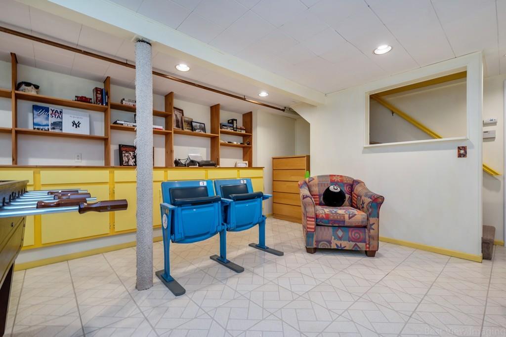 34 Oneida Road Acton, MA 01720 - Photo 21 of 30 Gallery Image 21