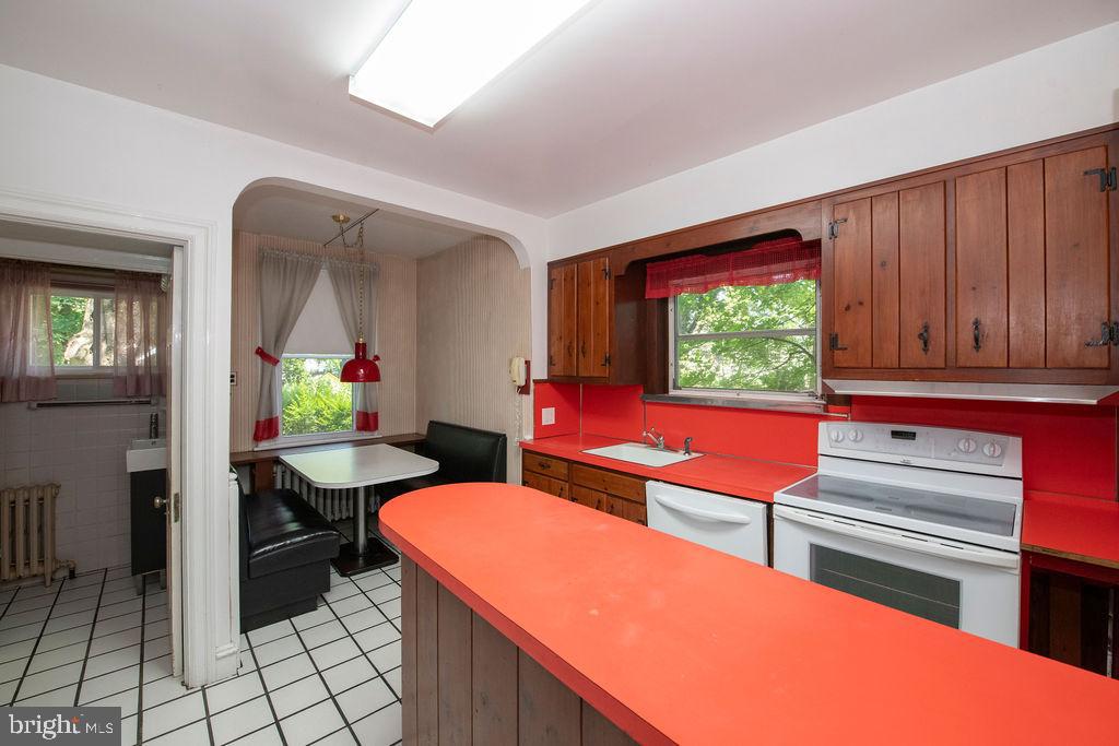 103 Waverly Road Wyncote, PA 19095 - Photo 12 of 41 a room with pool table and windows