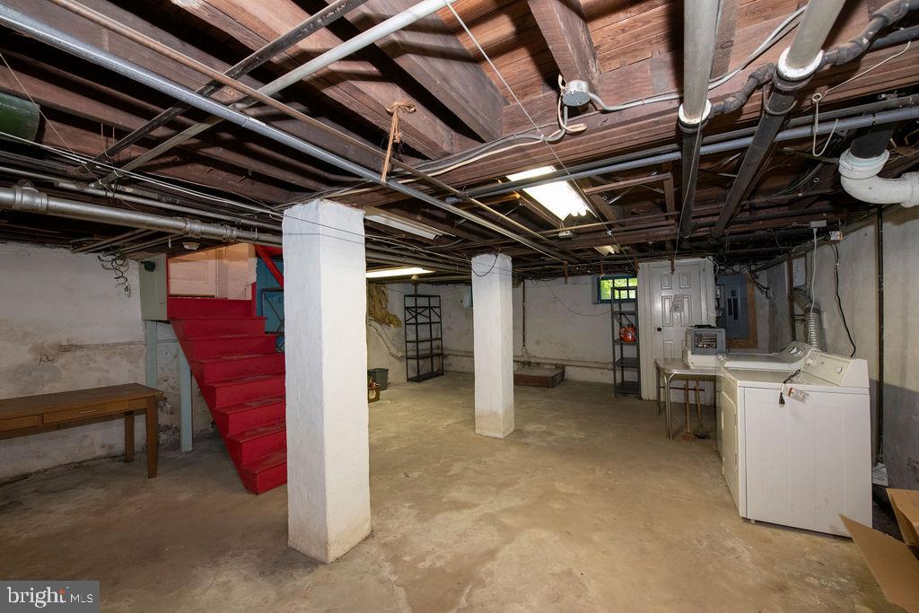 103 Waverly Road Wyncote, PA 19095 - Photo 33 of 41 a view of storage and utility room