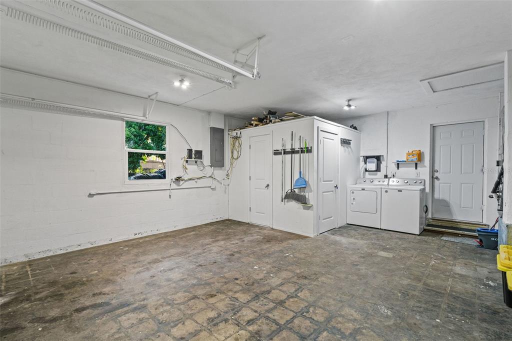 1401 Drew Street Clearwater, FL 33755 - Photo 20 of 24