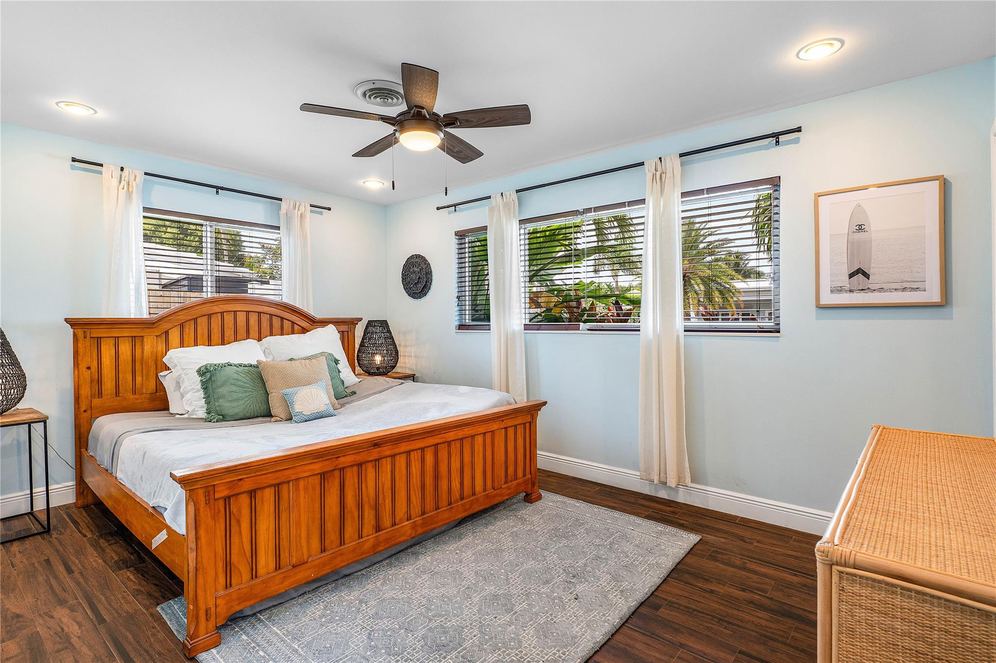 5030 Northeast 26th Terrace Lighthouse Point, FL 33064 - Photo 31 of 50 Bedroom 3