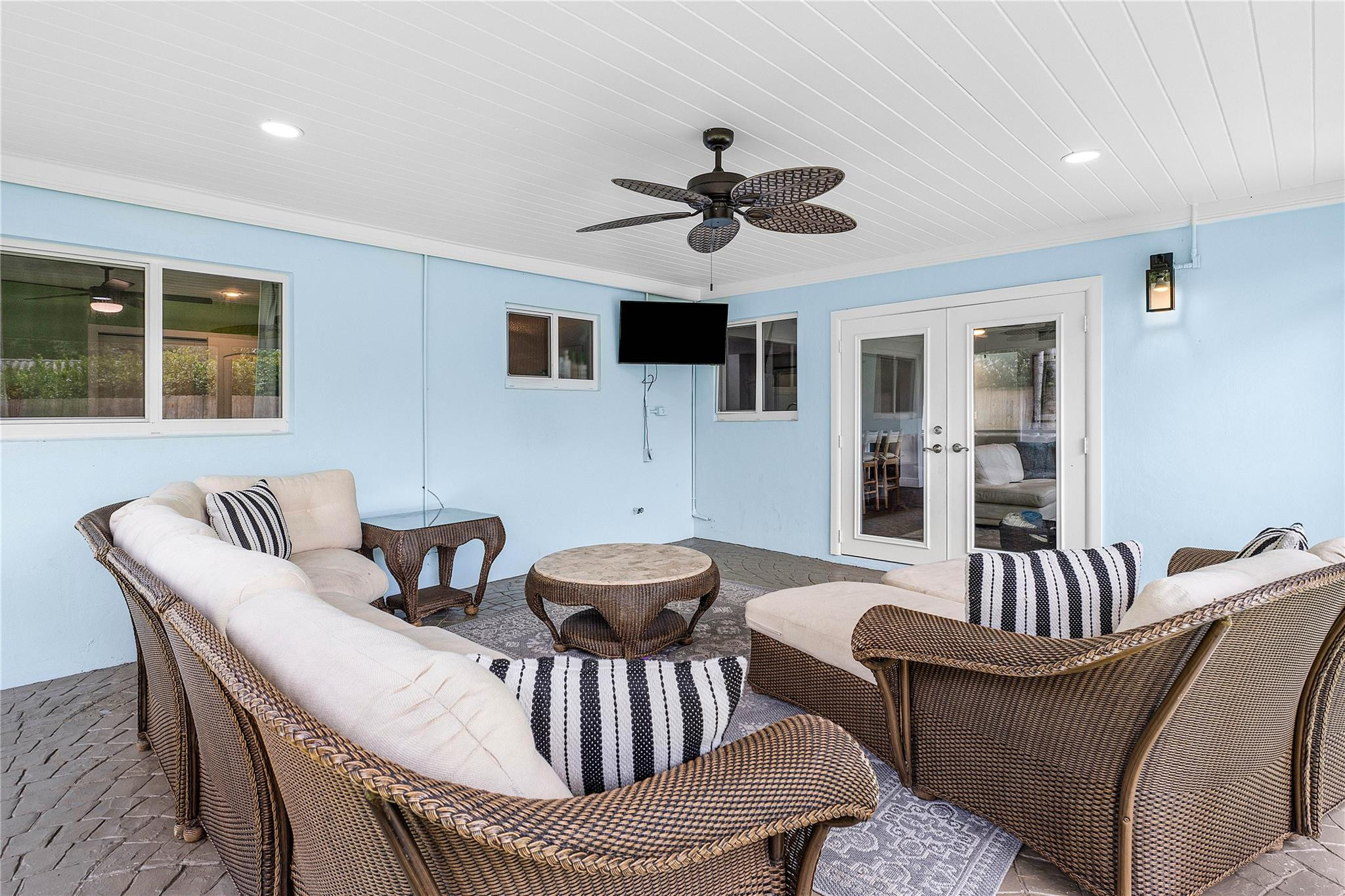 5030 Northeast 26th Terrace Lighthouse Point, FL 33064 - Photo 35 of 50 Photo 35