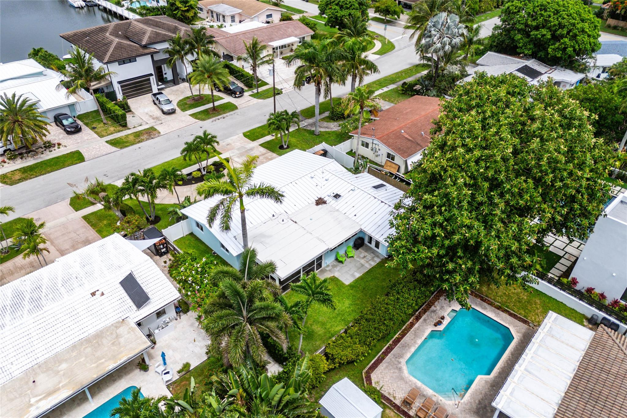 5030 Northeast 26th Terrace Lighthouse Point, FL 33064 - Photo 49 of 50 Photo 49