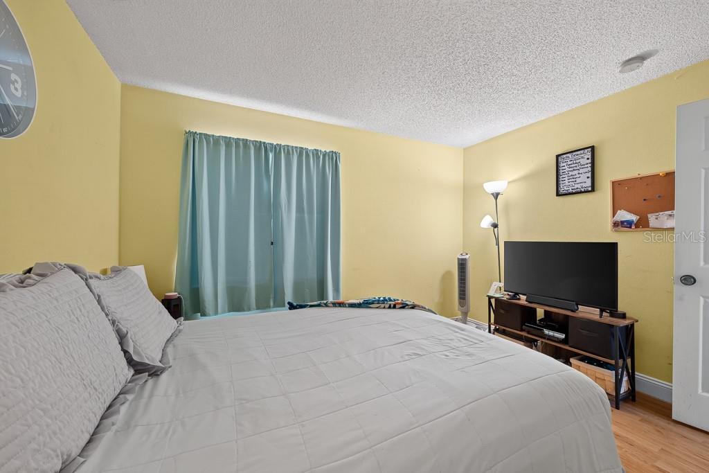 1409 Alpine Road, Unit 10 Clearwater, FL 33755 - Photo 20 of 36 Gallery Image 20