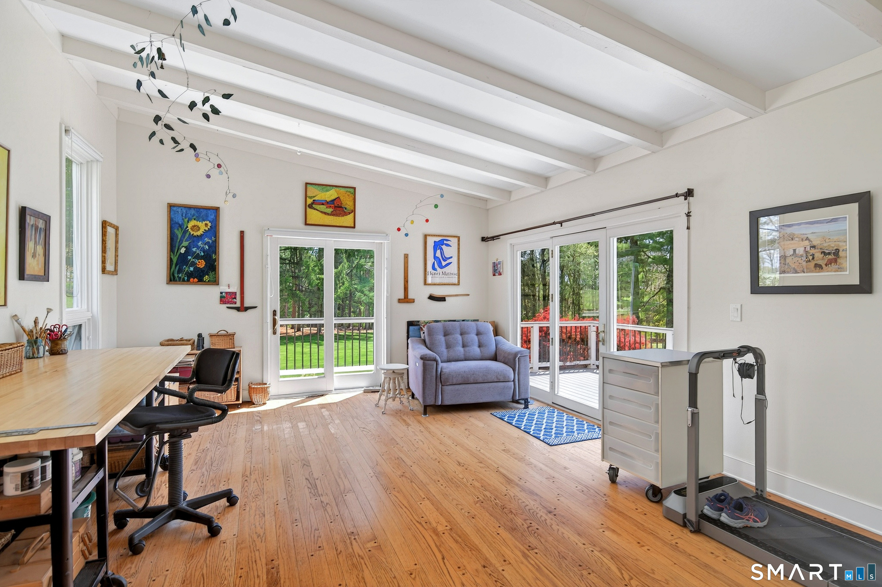 140 2nd Hill Road Bridgewater, CT 06752 - Photo 24 of 40 a living room with furniture and a window