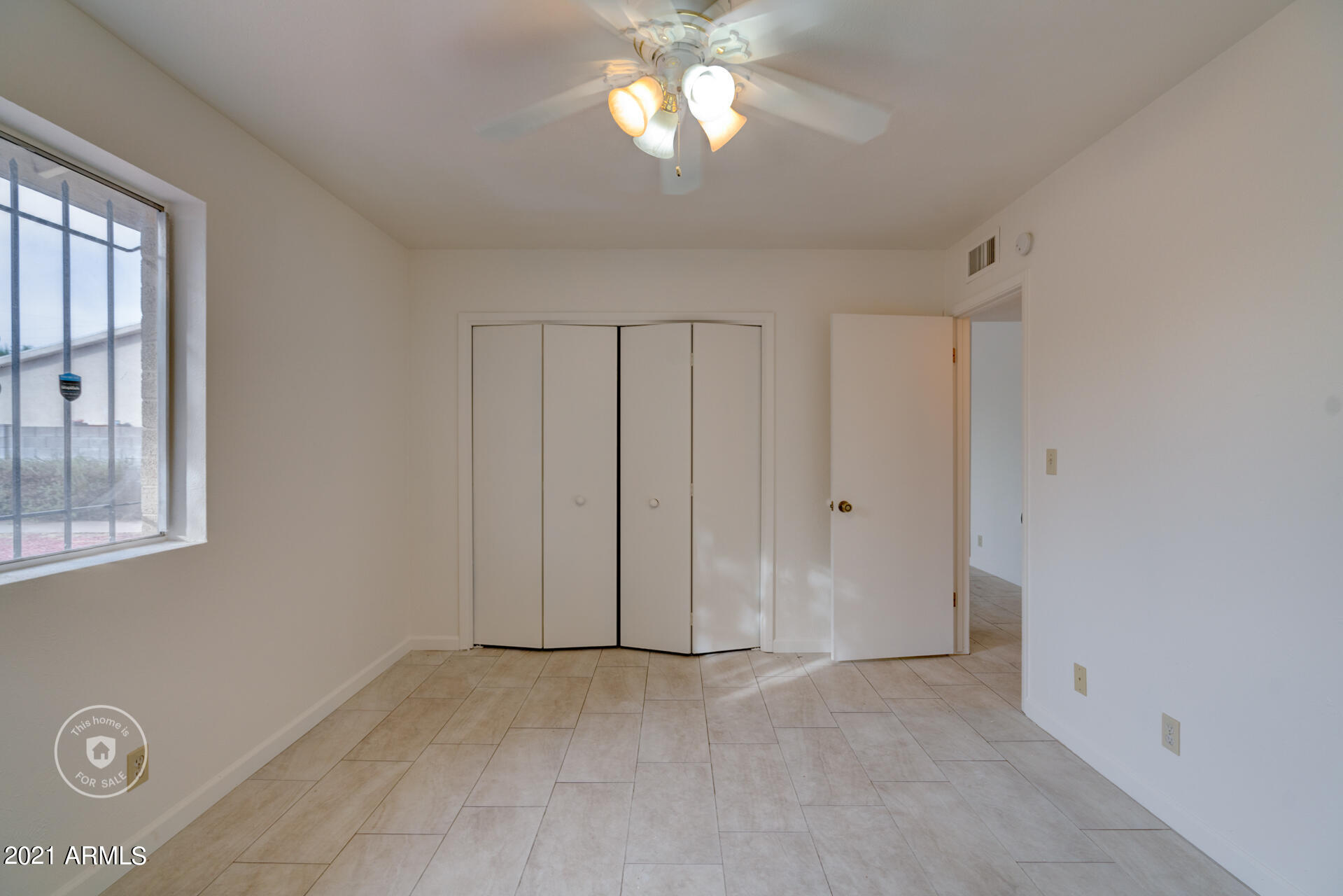 2044 West Ocotillo Road Phoenix, AZ 85015 - Photo 15 of 18 listing_15
