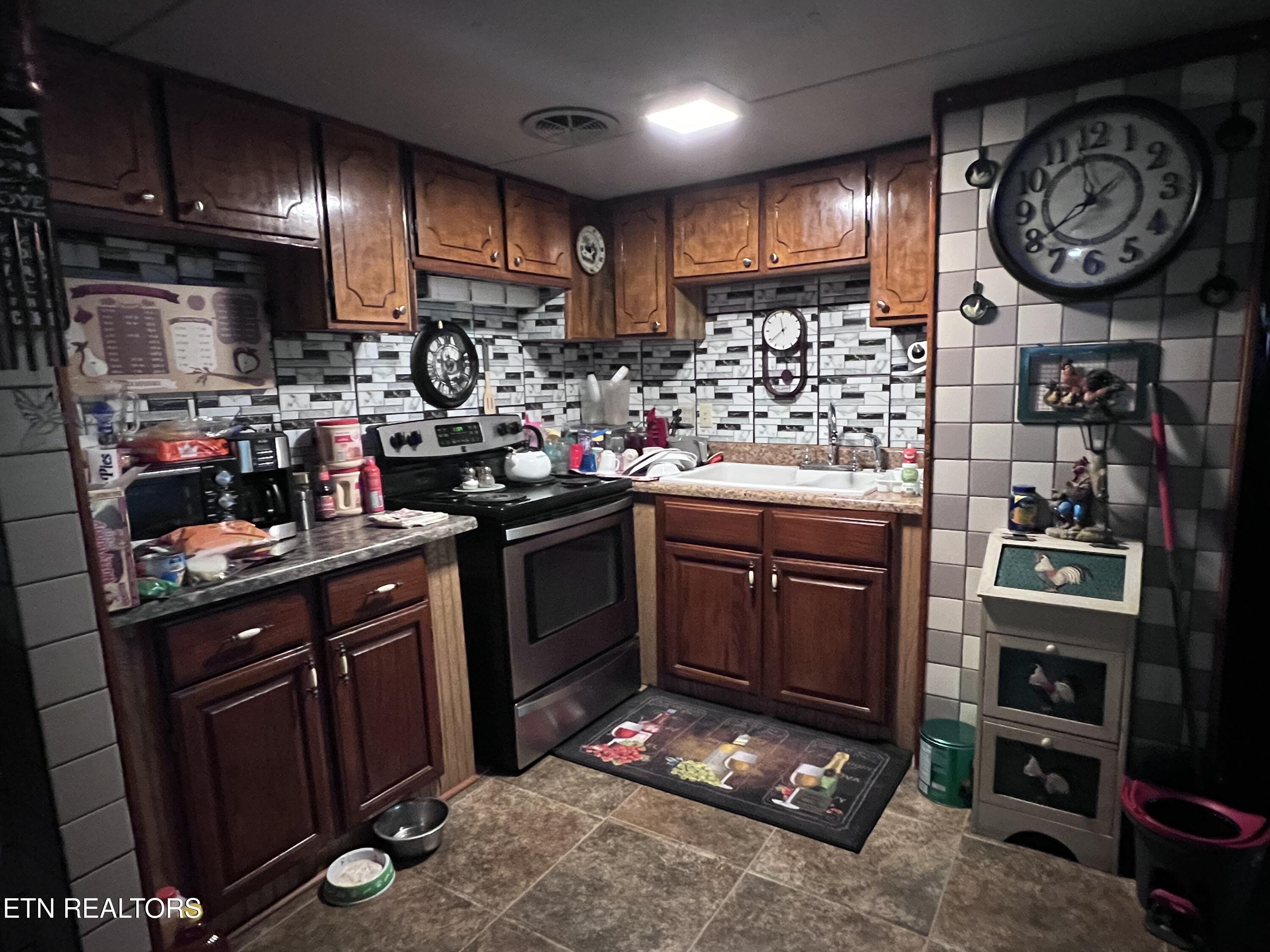 119 Wagon Hollow Road Middlesboro, KY 40965 - Photo 41 of 51 IMG_2820