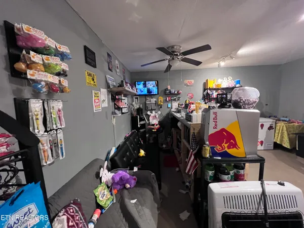 $250,000 | 119 Wagon Hollow Road, Middlesboro, KY 40965