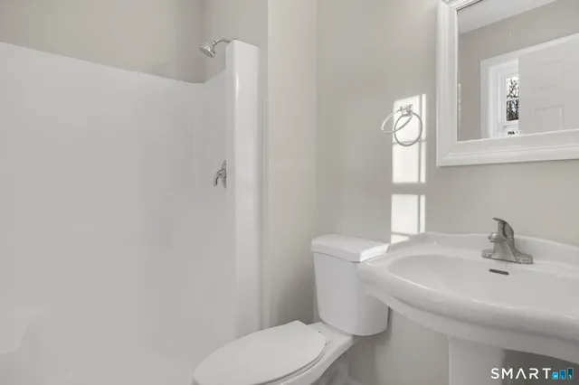 $499,900 | 7 Wilson Pond Road, Harwinton, CT 06791