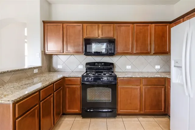 $2,200 | 2217 Nestlewood Drive, Austin, TX 78754