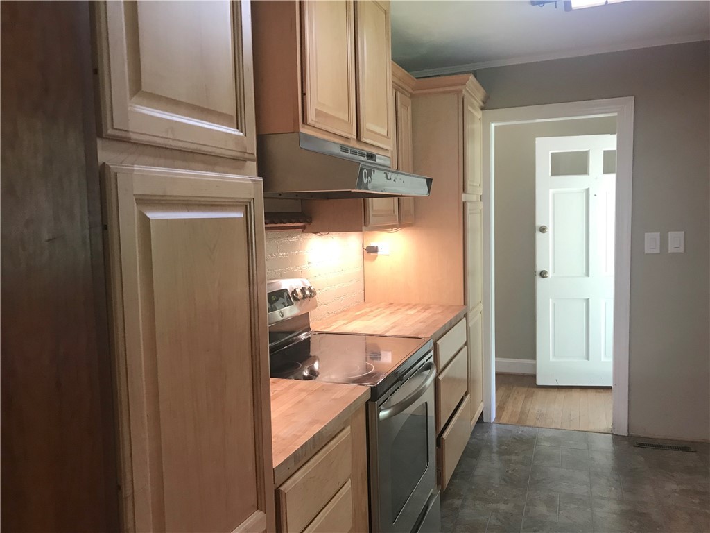 325 Pendleton Road Clemson, SC 29631 - Photo 7 of 38
