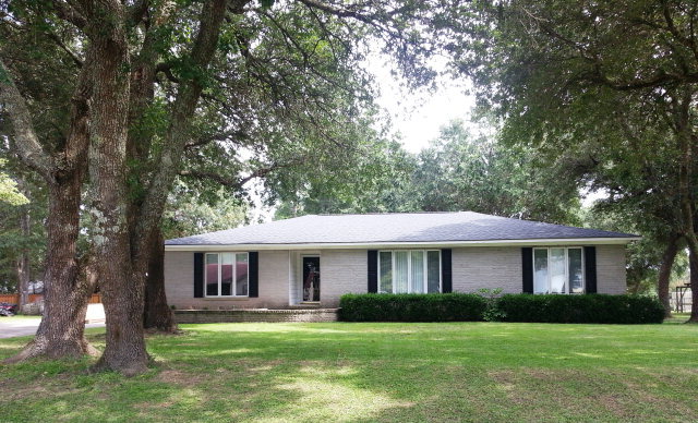 205 Skipper Road Hampstead, NC 28443 - Photo 1 of 16 Primary Photo