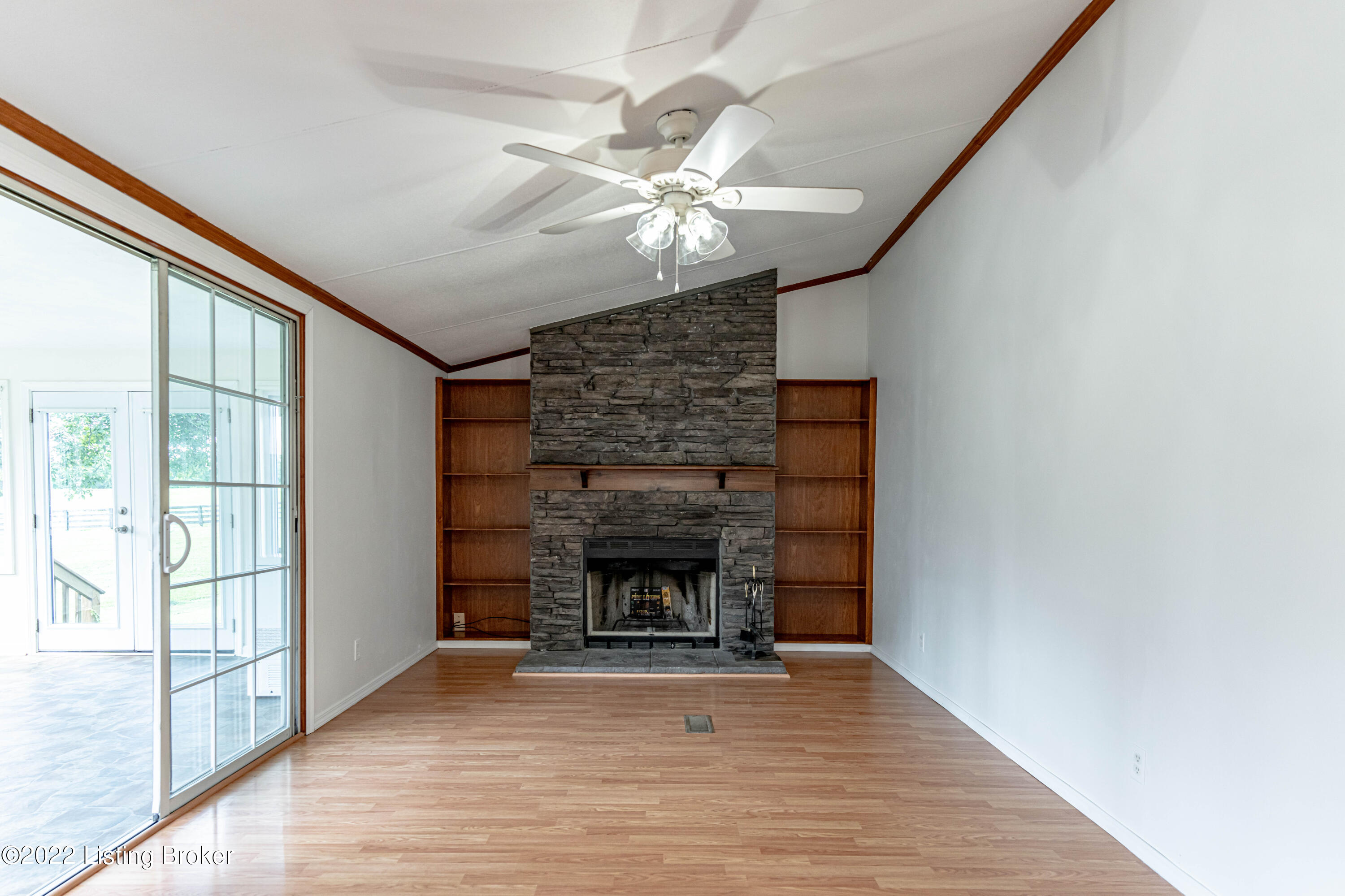 761 Galbraith Road Pleasureville, KY 40057 - Photo 31 of 61 DSC08774