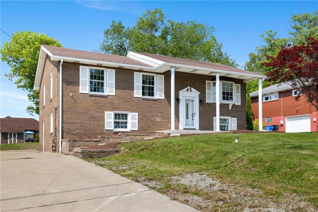 11660 Dennis Circle Irwin, PA 15642 - Photo 2 of 44