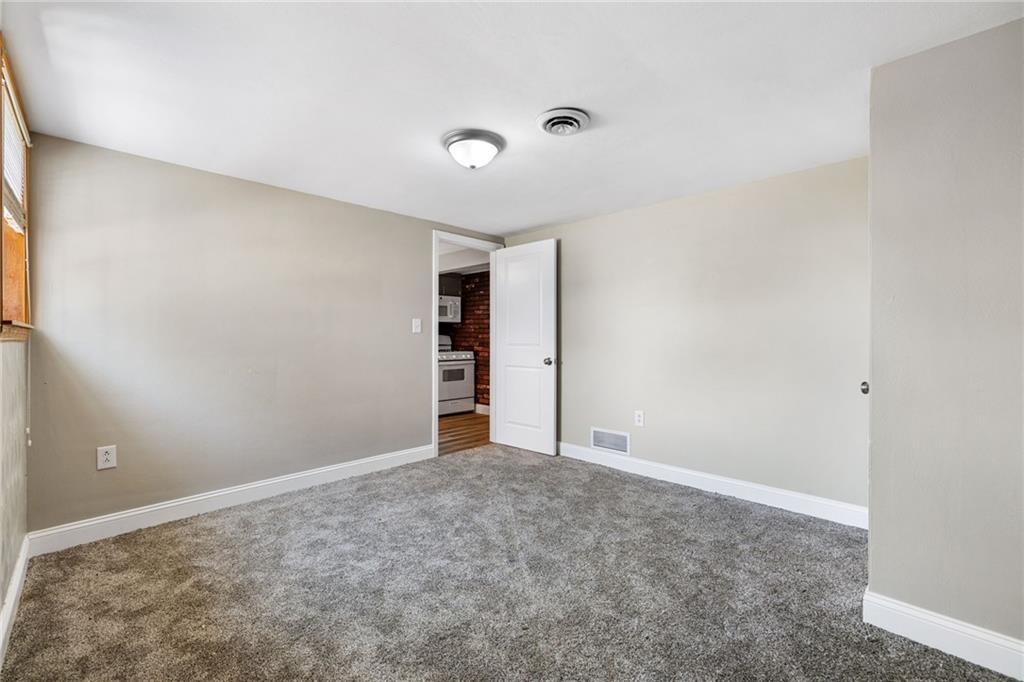 11660 Dennis Circle Irwin, PA 15642 - Photo 35 of 44