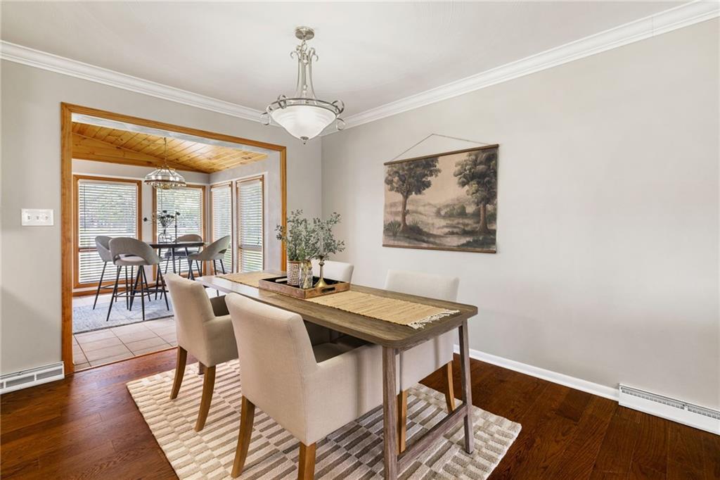 11660 Dennis Circle Irwin, PA 15642 - Photo 10 of 44