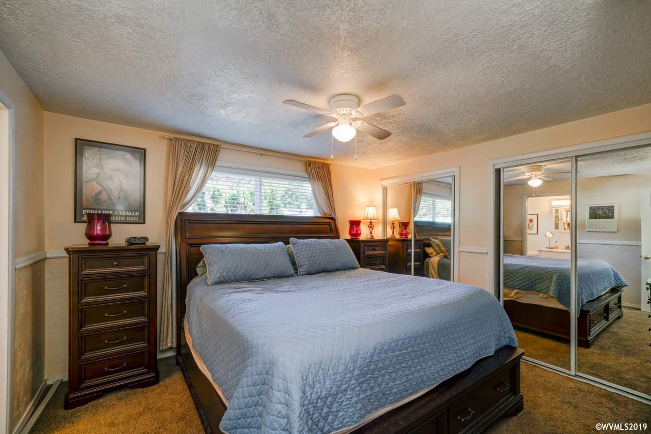 1081 Fabry Road Southeast Salem, OR 97306 - Photo 18 of 28
