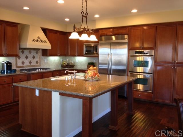 2394 Lapis Road Carlsbad, CA 92009 - Photo 7 of 25