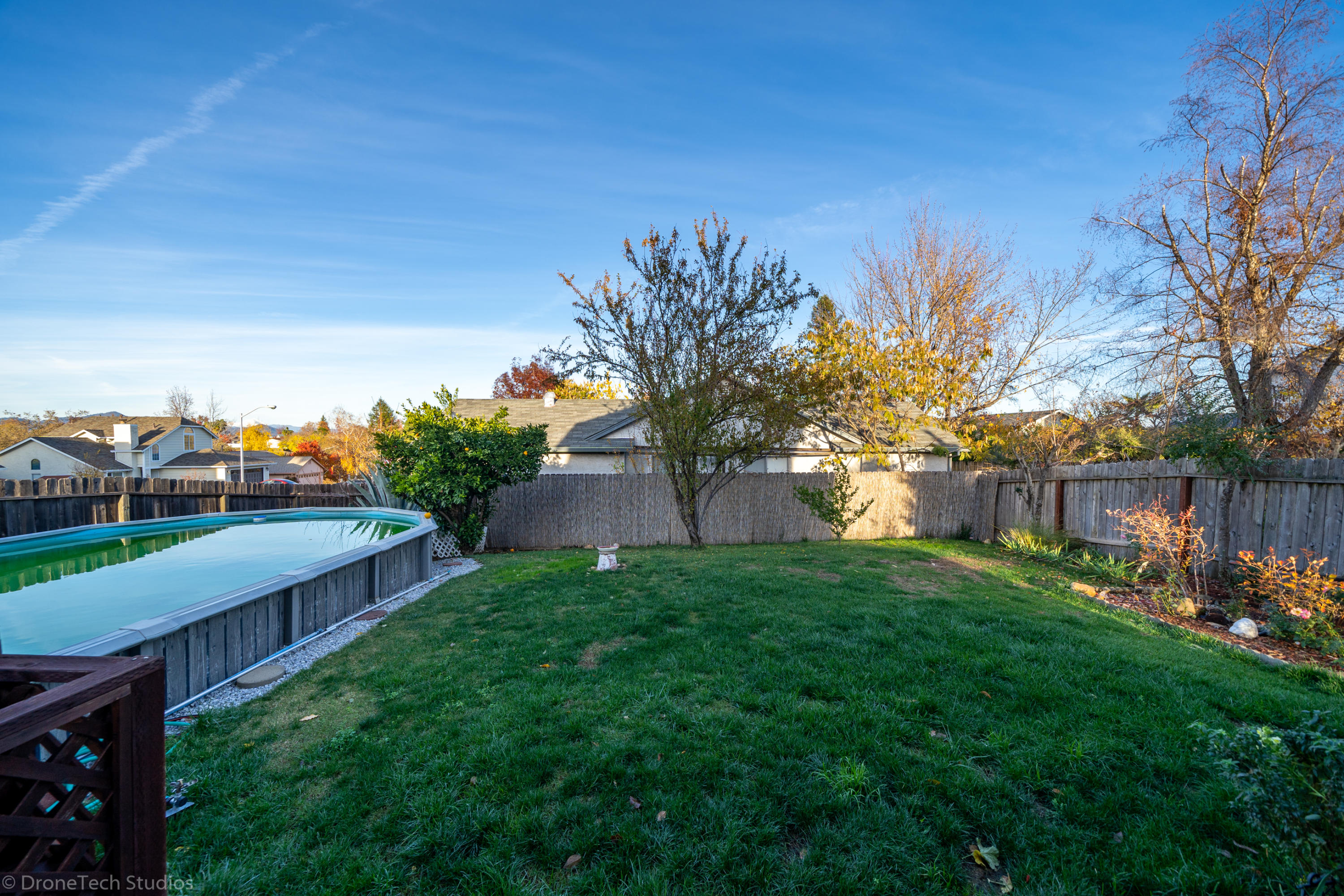 422 Shell Drive Redding, CA 96003 - Photo 18 of 35 422 Shell Dr-23