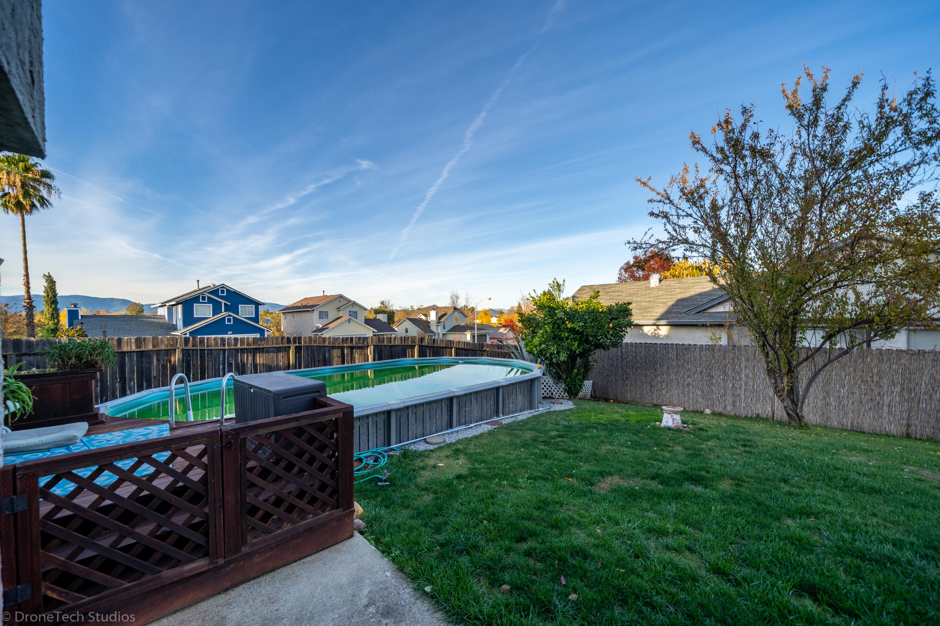 422 Shell Drive Redding, CA 96003 - Photo 19 of 35 422 Shell Dr-24