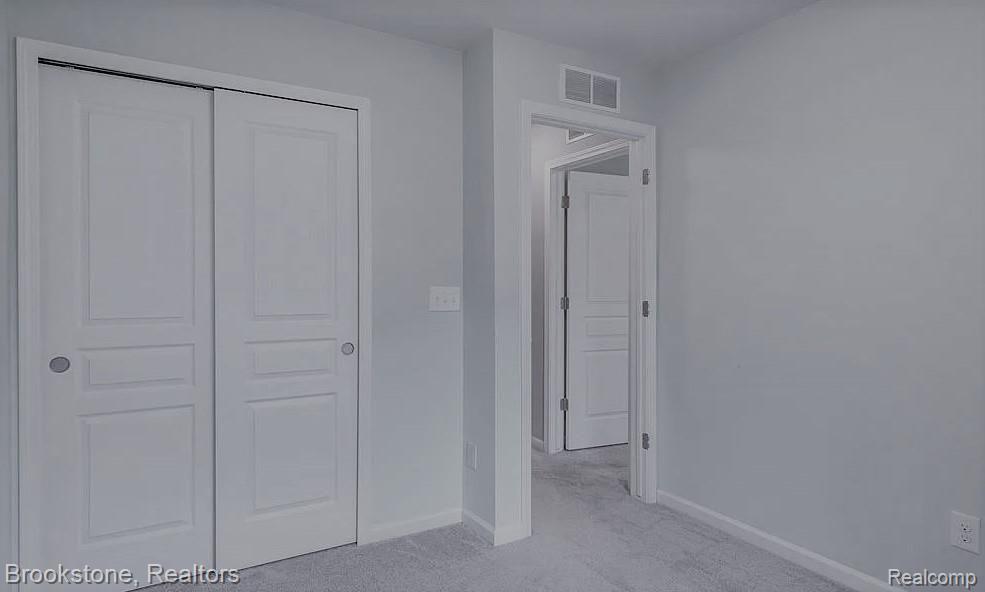 859 Barclay Circle Rochester Hills, MI 48307 - Photo 25 of 36
