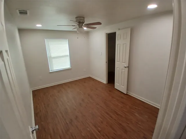 $2,000 | 503 Windmere Circle, Corinth, TX 76210